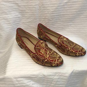 M. GEMI red gold brocade loafer size 8.5
